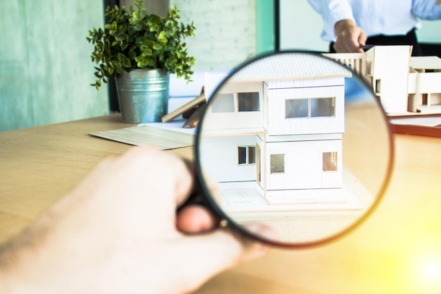 Comparing Home Appraisal and Inspection