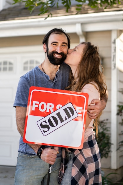 Buy a New House Before Selling Your Current One