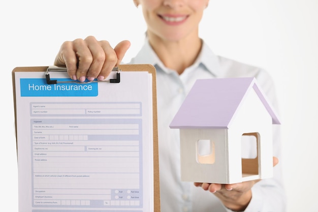 The Comprehensive Home Sellers Checklist: Essential Steps for Selling Your House